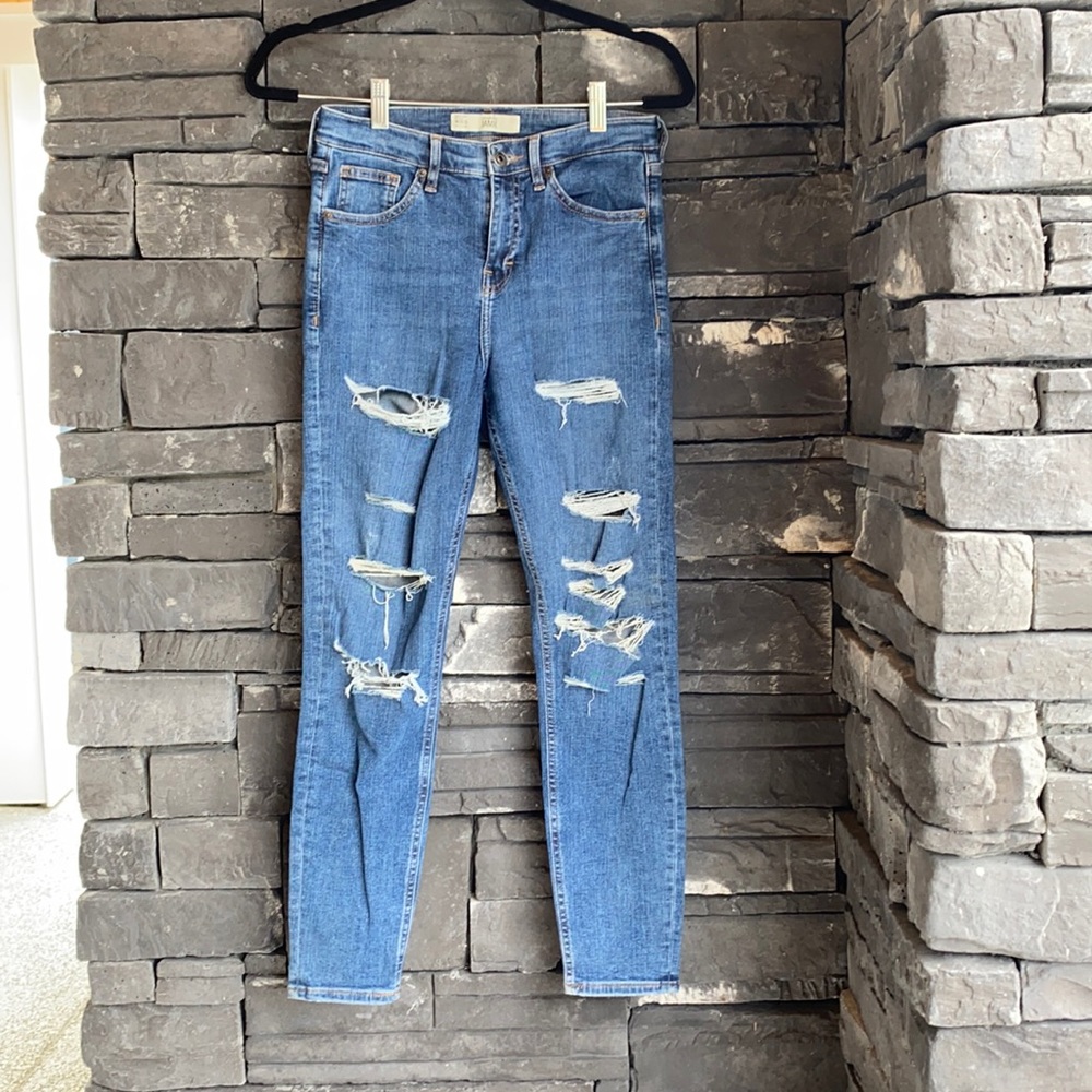 WOMENS TOPSHOP MOTO JAMIE DARK DENIM WITH MULTIPLE RIPS SIZE:28